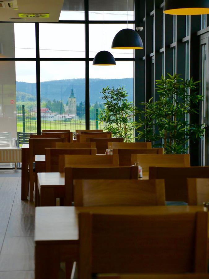 Hotel Lika Sjever Brinje 外观 照片