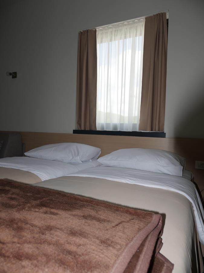 Hotel Lika Sjever Brinje 外观 照片